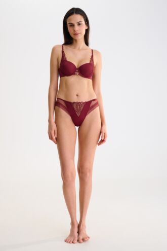 Grudnjak s pjenastim košaricama »Adventure«