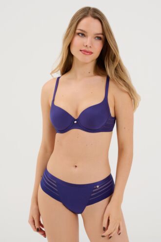 Grudnjak s pjenastim košaricama »Alegra«