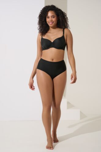 Grudnjak s pjenastim košaricama »Laura«