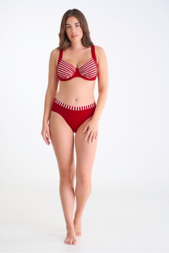 »Bondi Beach« Underwired Bikini Top – F and G cup size
